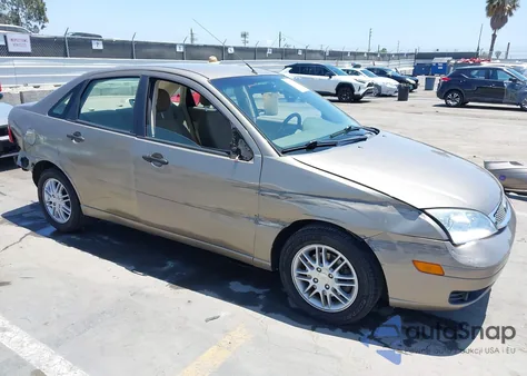 2005 Ford Focus Zx4 z USA, uszkodzony, nr VIN 1FAFP34N95W245824